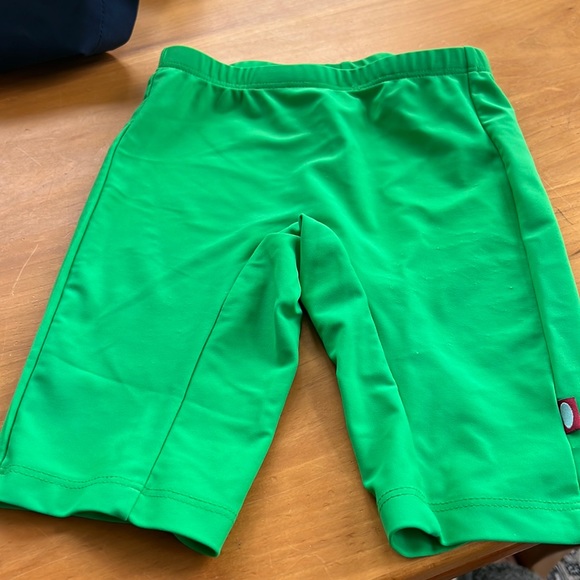 City threads jammers, size 6, GUC - Picture 1 of 3